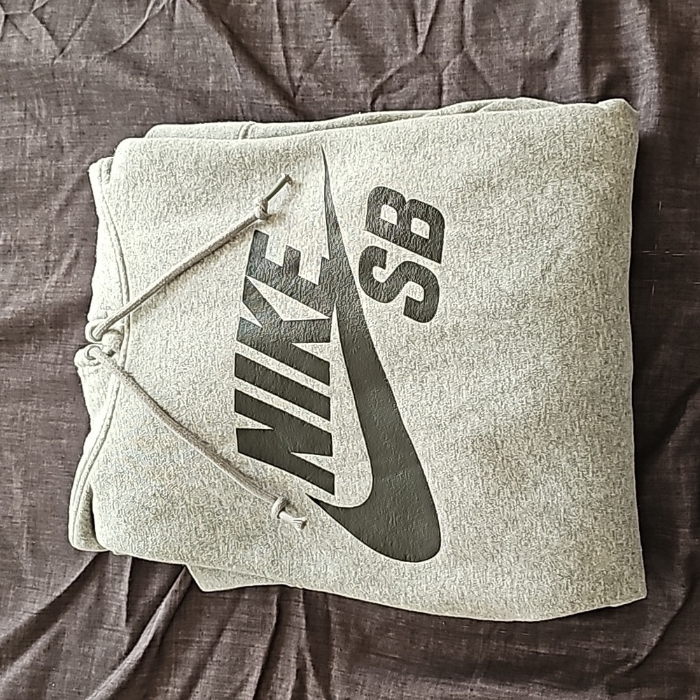 Nike SB Hoodie - Picture 9 of 9